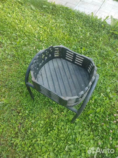 Мангал чугунный