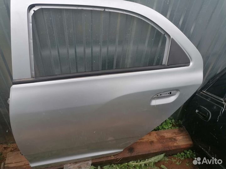 Дверь задняя Chevrolet cobalt