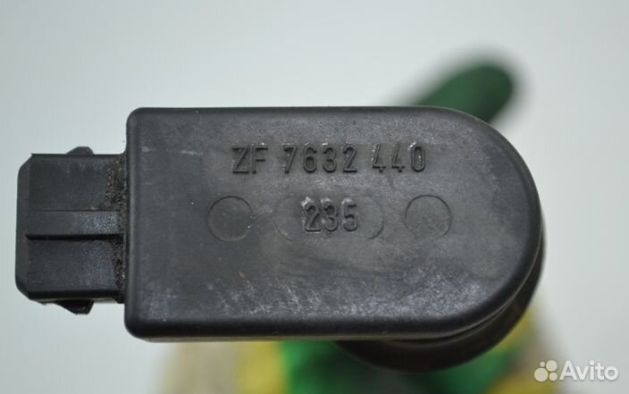 Датчик уровня масла mercedes-benz Actros MP2/MP3 1