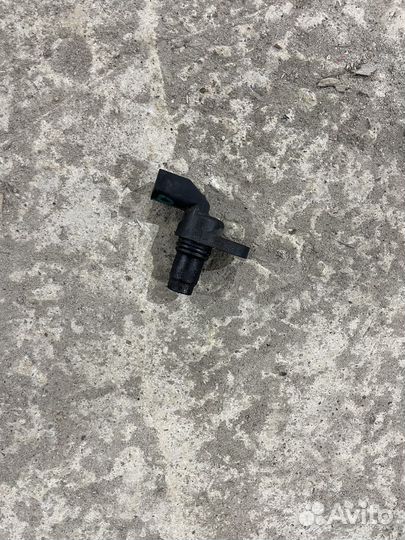 Датчик распредвала ford focus 3