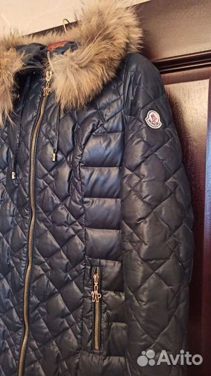 Пуховик Moncler