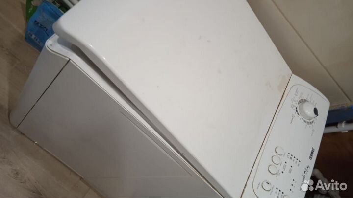 Стиральная машина с вертикальной загрузкой