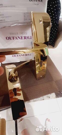 Дверные ручки - замки в сборе италия