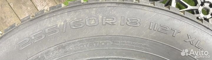 Nokian Tyres Hakkapeliitta 8 SUV 255/60 R18 112T