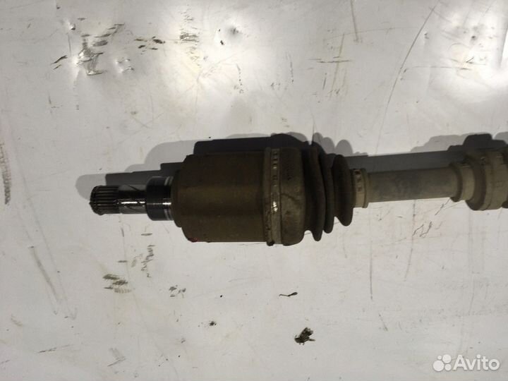 Полуось (привод) правый (Nissan Qashqai)