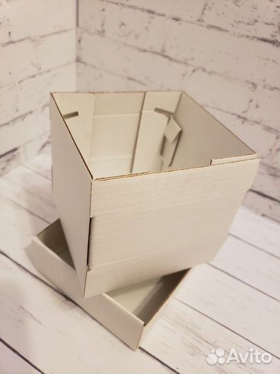 Картонные коробки