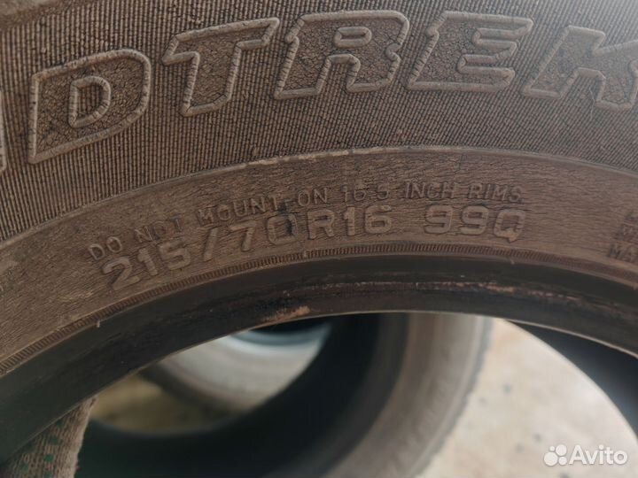 Dunlop Grandtrek SJ6 215/70 R16 99Q
