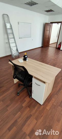 Компьютерное офисное кресло