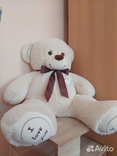 Плюшевый медведь