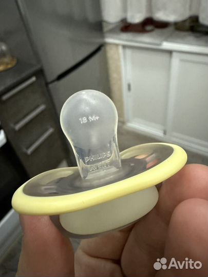 Пустышка avent 18