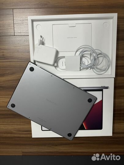 Apple MacBook Pro 16 m1 Pro 32gb 512gb