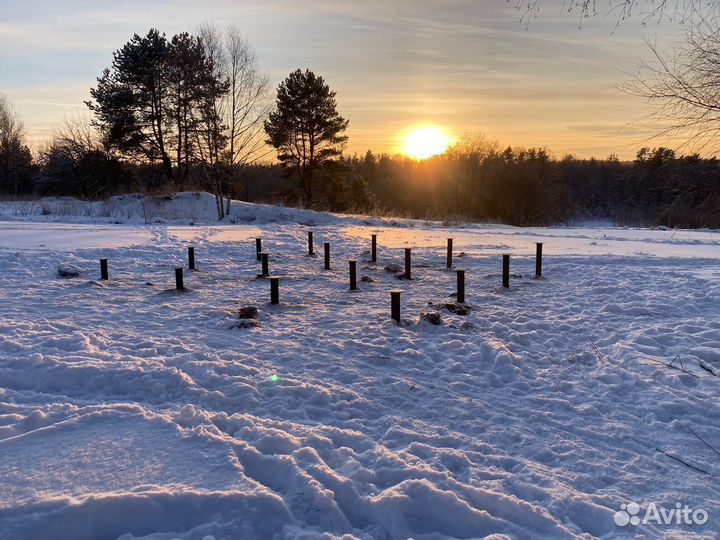 Винтовые сваи зимой Фундамент на винтовых сваях