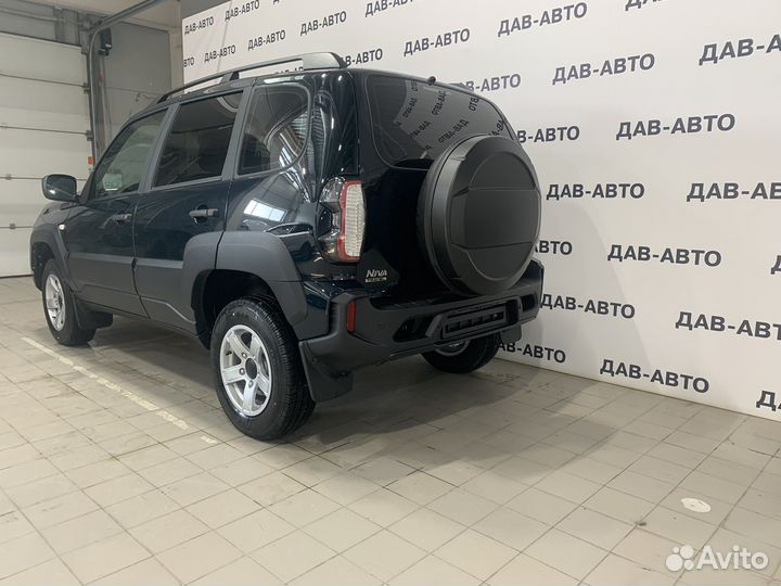 ВАЗ Niva Travel 1.7 МТ, 2025