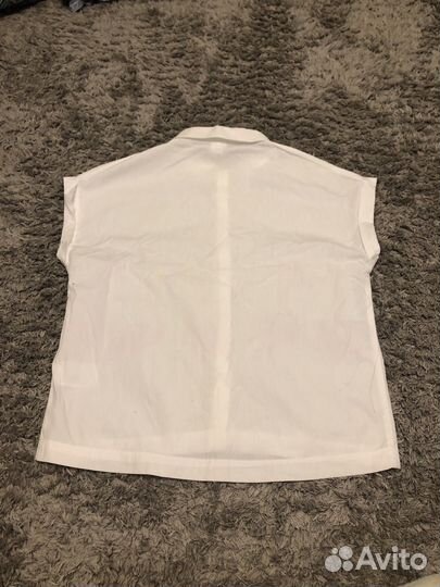 Рубашка белая с розовыми фламинго