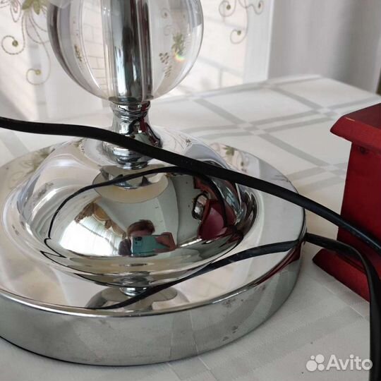 Лампа настольная