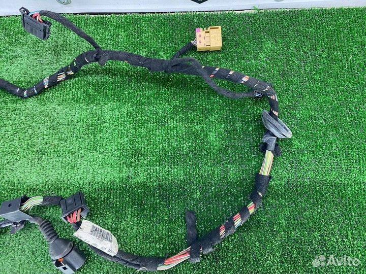 Электропроводка двери передней левой L Seat Ibiza