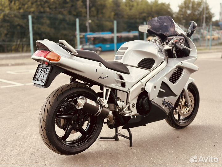 Honda VFR750 Без пробега по РФ