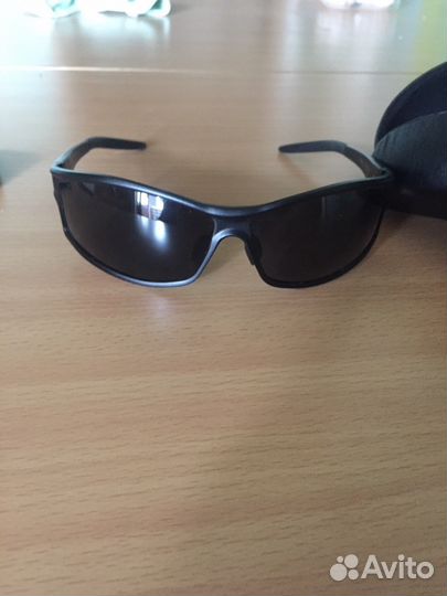 Солнцезащитные очки police