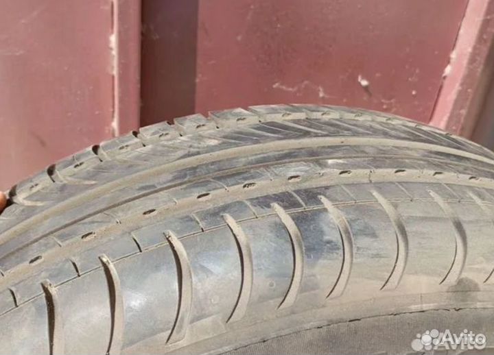 Nokian Tyres Hakka i3 205/70 R15 79T