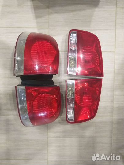 Фонарь задний комплект туарег 1 поколения