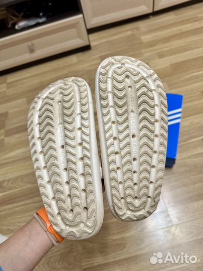 Шлепки женские 37 размер