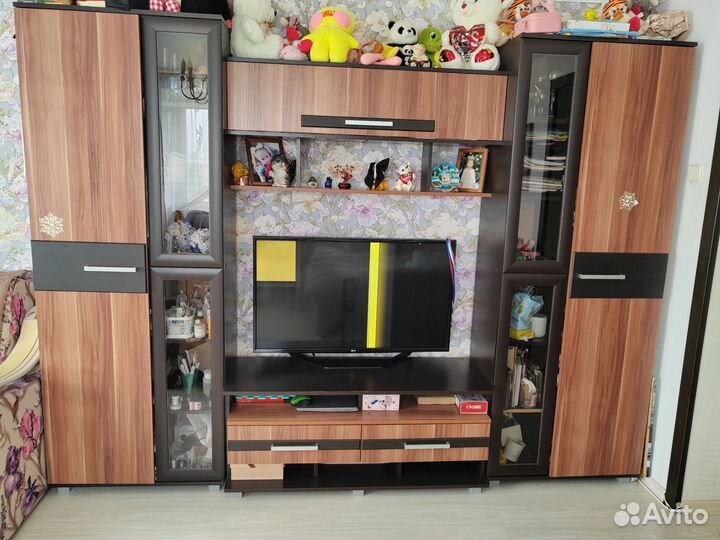 Стенка в гостиную со шкафом под тв бу