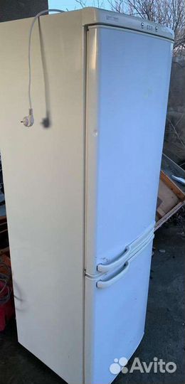 Холодильник на запчасти