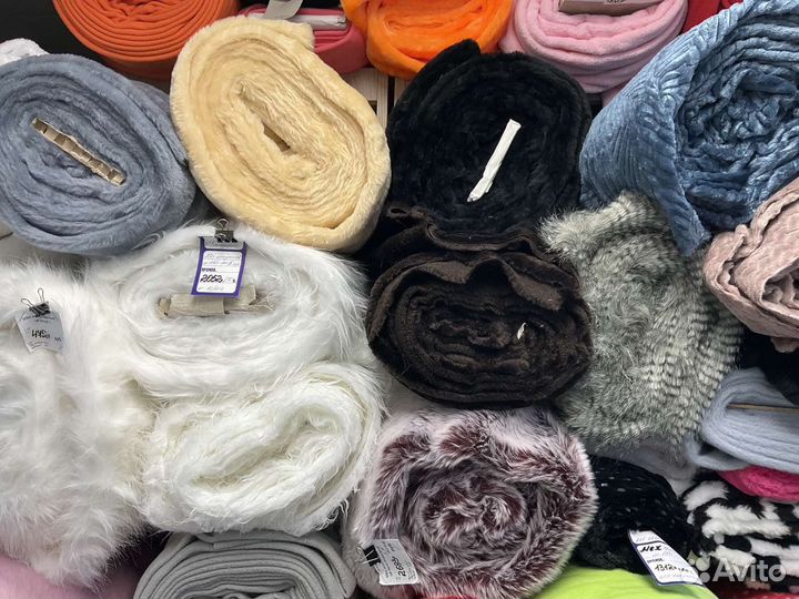 Искусственный мех ткань,в ТЦ Акорус