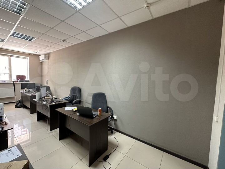 Офис, 165.7 м²