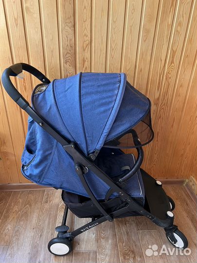Прогулочная коляска yoya plus