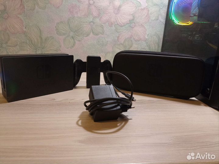 Nintendo switch прошитая + игры