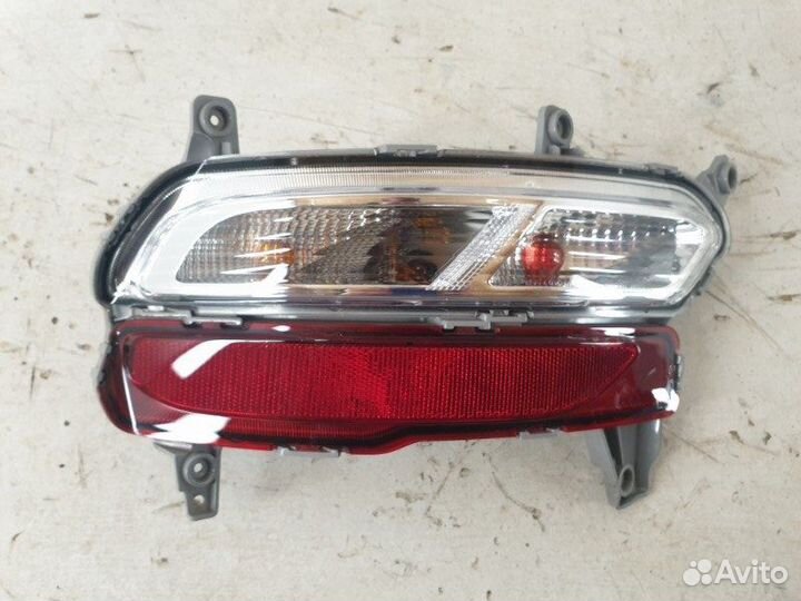 Фонарь противотуманный левый Kia Sportage 4