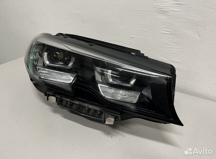 Фара правая BMW G20 LED ориг до рест921