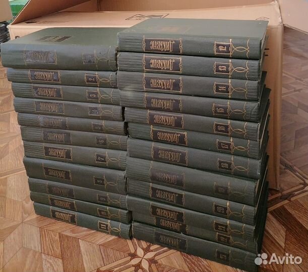 Книги А. Солженицын, Ч. Диккенс, Д. Лондон