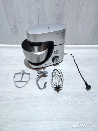 Кухонная машина Moulinex QA519D32