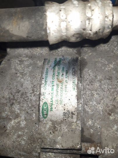 Компрессор кондиционера Киа соренто 2009г. 2.5 crd