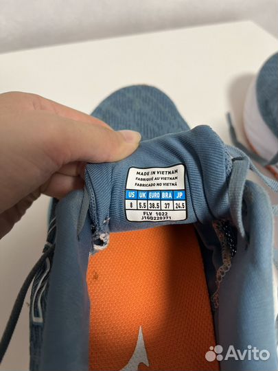 Кроссовки Mizuno для бега женские