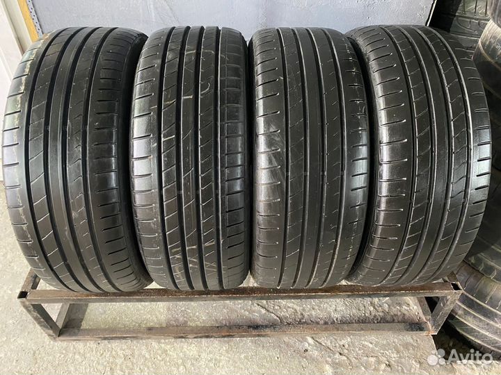 Dunlop SP Sport Maxx TT DSST 225/45 R17