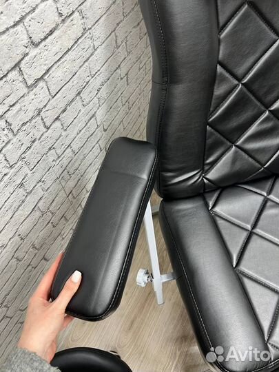 Педикюрное кресло на гидравлике, доставка