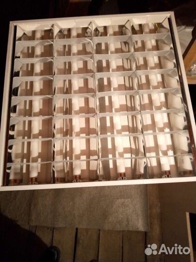 Светильник потолочный встраиваемый