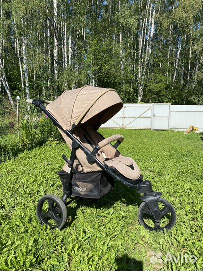 Прогулочная коляска babyton trio