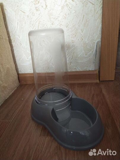 Миска-поилка