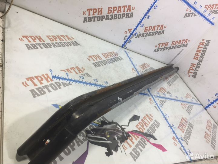 Рено Трафик Рельса сдвижной двери центральная