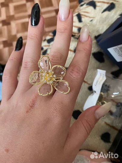 Кольцо женское