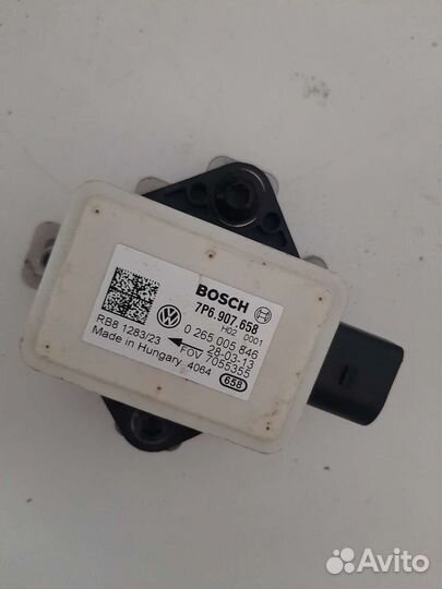 Датчик ускорения VW Touareg NF