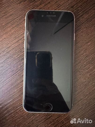 iPhone SE (2020), 128 ГБ