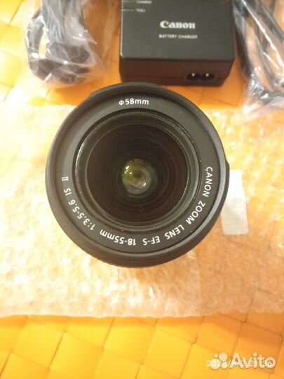 Canon 600D kit + объектив EF-S 18-55 IS II