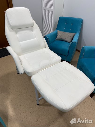 Косметологическая кушетка