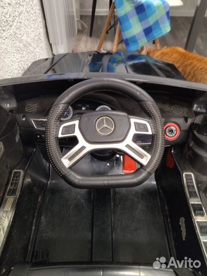 Детский электромобиль