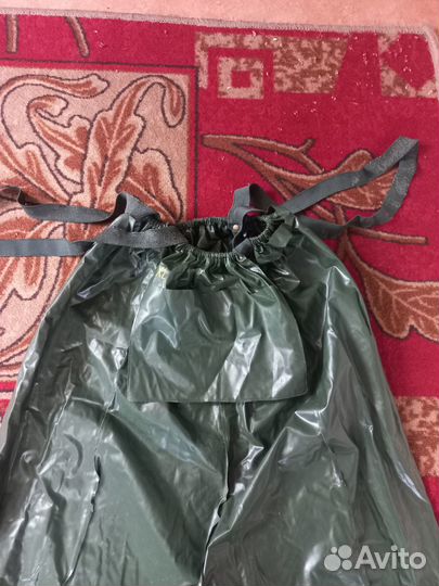 Резиновый комбинезон для рыбалки